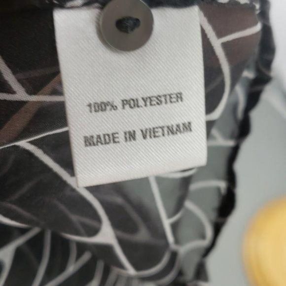 Anthropologie Zoa New York  Black‎ & White Geometric Chevron Sheer Blouse Medium - Picture 8 of 8